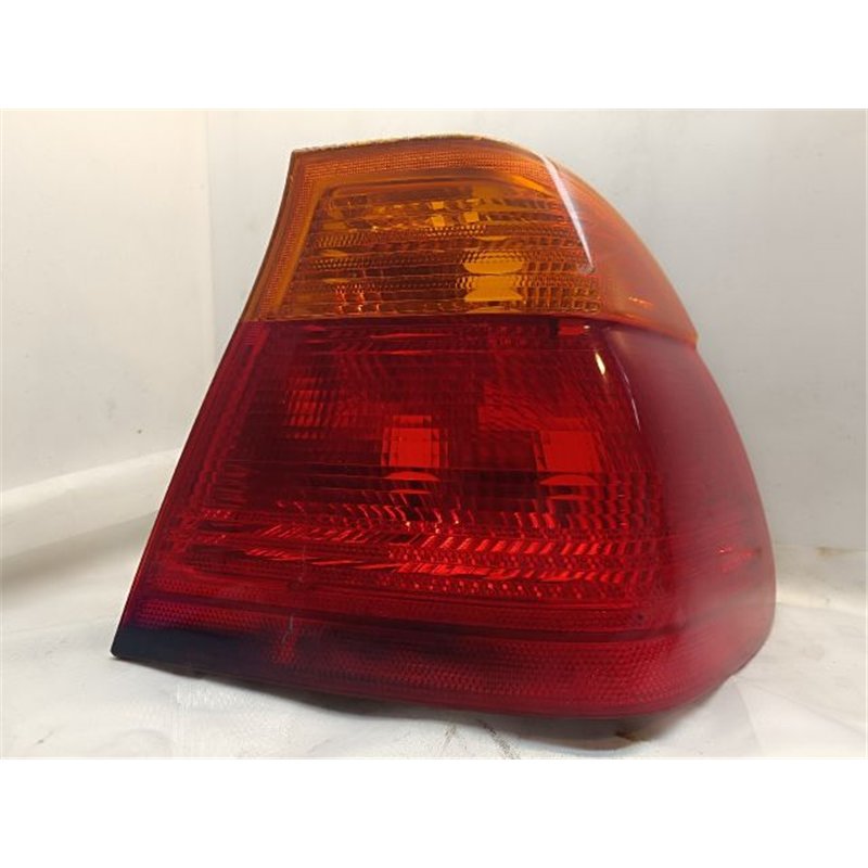 BMW 3 E46 Jobb Külső Hátsó Lámpa
