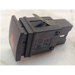 VW POLO IV Vészvillogó Kapcsoló