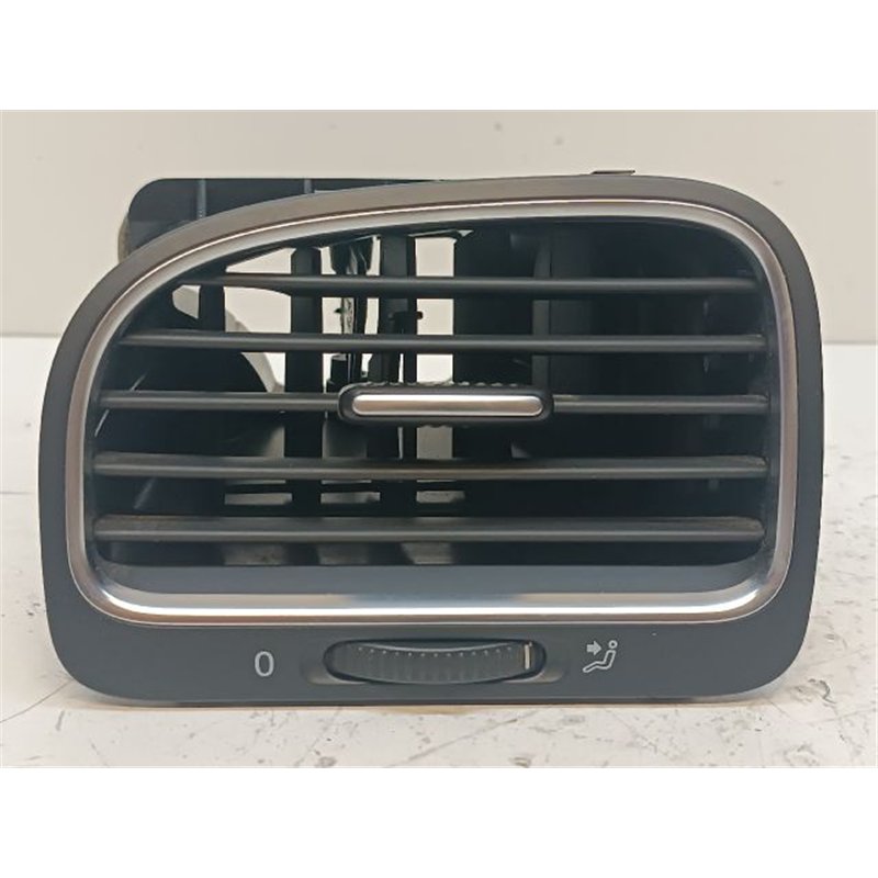 VW GOLF VI Bal Szellőző