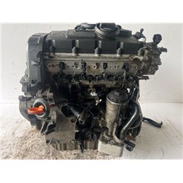 VW PASSAT B6 Motor (Fűzött blokk hengerfejjel)