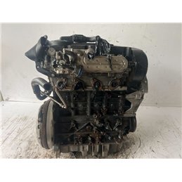 VW PASSAT B6 Motor (Fűzött blokk hengerfejjel)