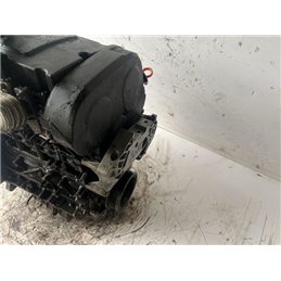 VW PASSAT B6 Motor (Fűzött blokk hengerfejjel)