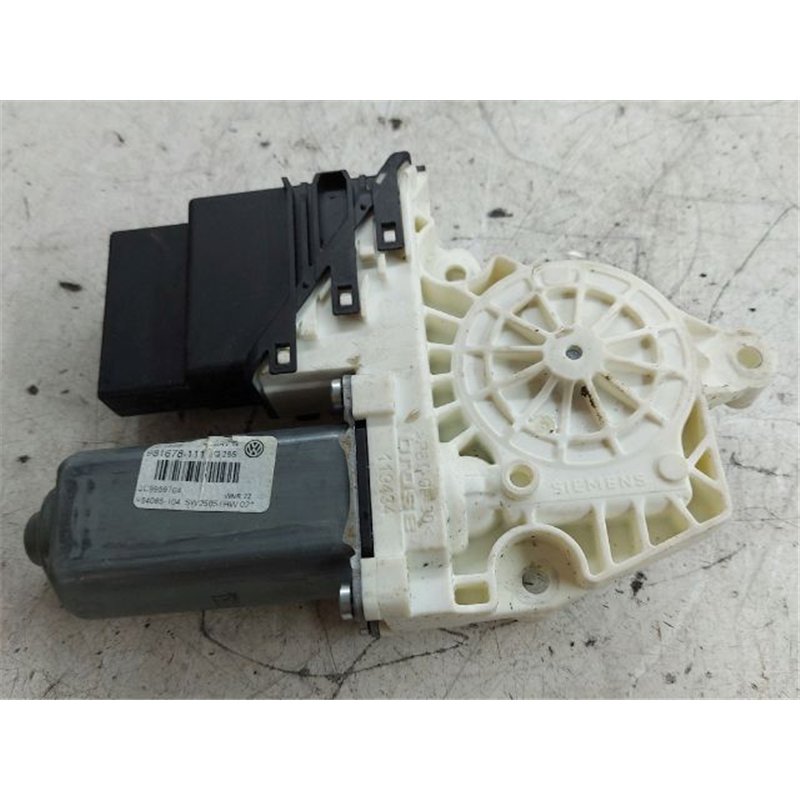 VW PASSAT B6 Jobb hátsó Ablakemelő Motor