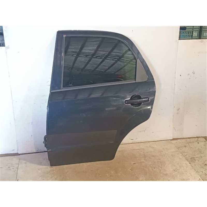 SUZUKI SX4 Bal hátsó Ajtó (Részeivel)