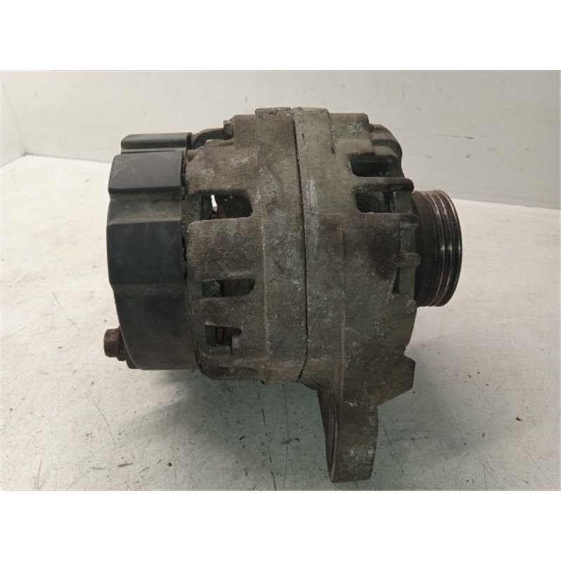 RENAULT CLIO II Generátor