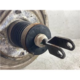 BMW 5 E60 Fékrásegítő