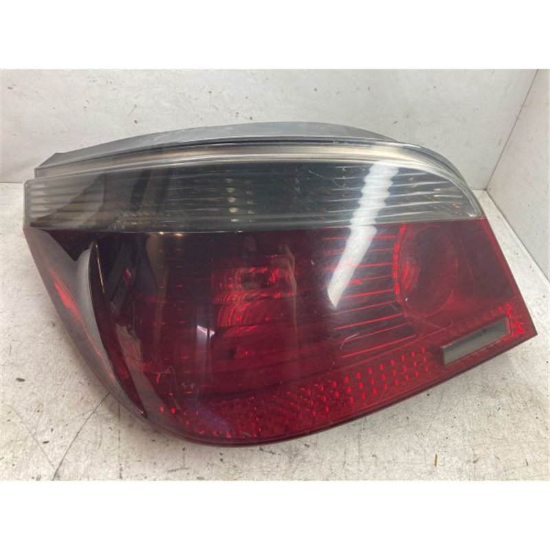 BMW 5 E60 Bal Hátsó Lámpa