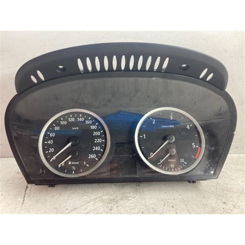 BMW 5 E60 Kilométeróra