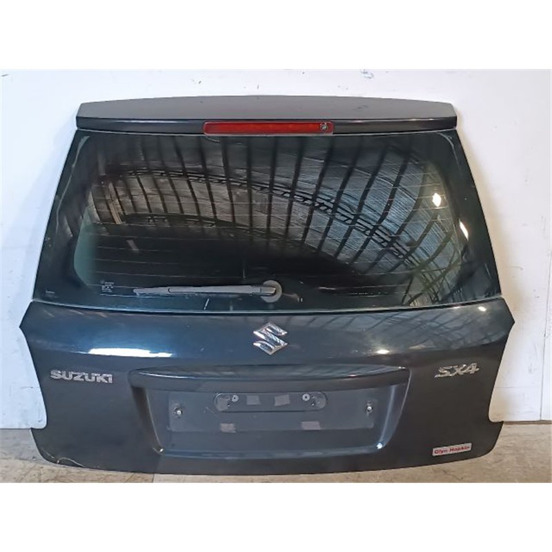 SUZUKI SX4 Csomagtérajtó (Részeivel)