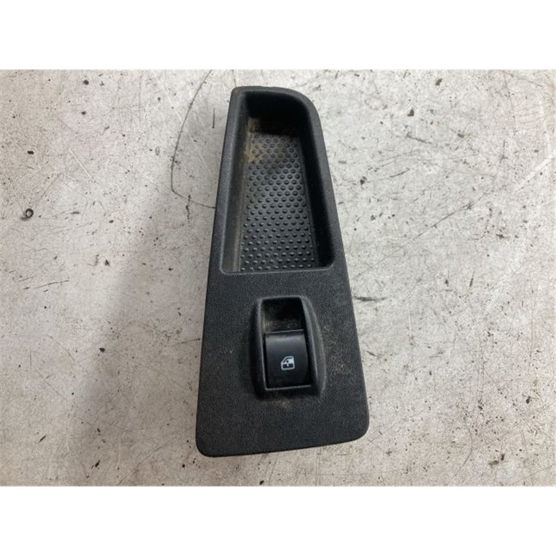 FIAT BRAVO Jobb első Ablakemelő Kapcsoló