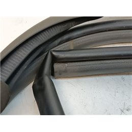 TOYOTA PRIUS Bal első Gumikéder