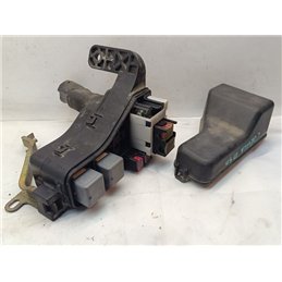 TOYOTA COROLLA Biztosítéktábla Motortér