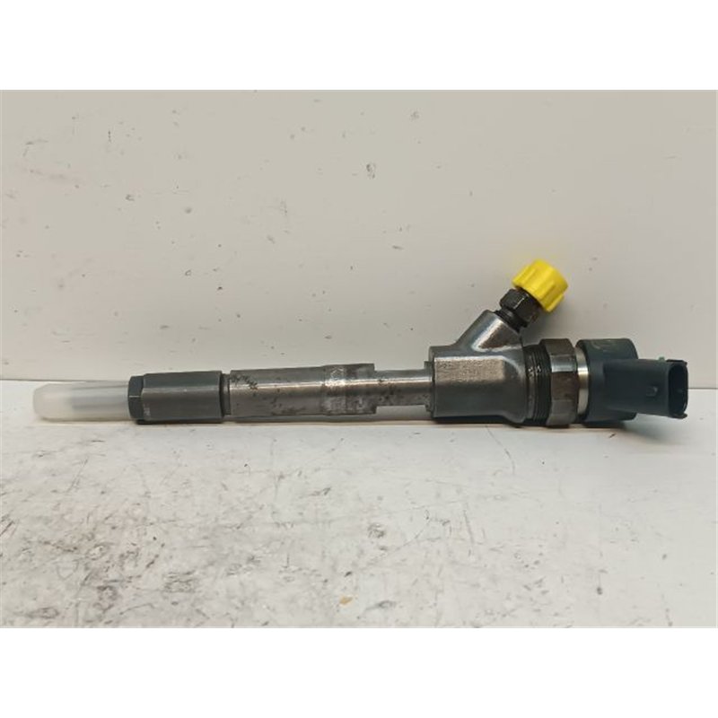 TOYOTA YARIS Porlasztó (1 db)