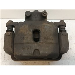 HYUNDAI i40 Jobb első Féknyereg Munkahengerrel