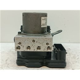 HYUNDAI i40 ABS Kocka