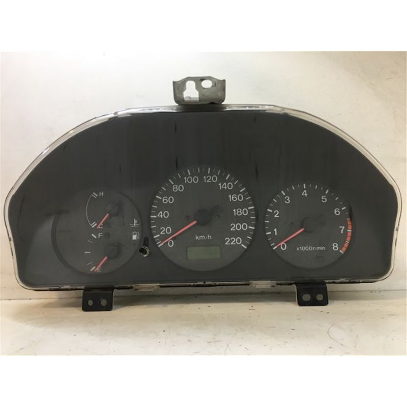 MAZDA 323 Kilométeróra