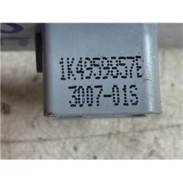 VW GOLF V Bal első Ablakemelő Kapcsoló