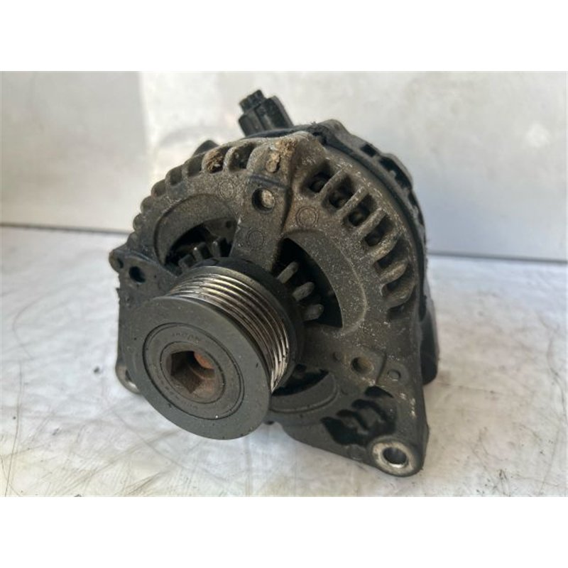 FORD FOCUS II Generátor