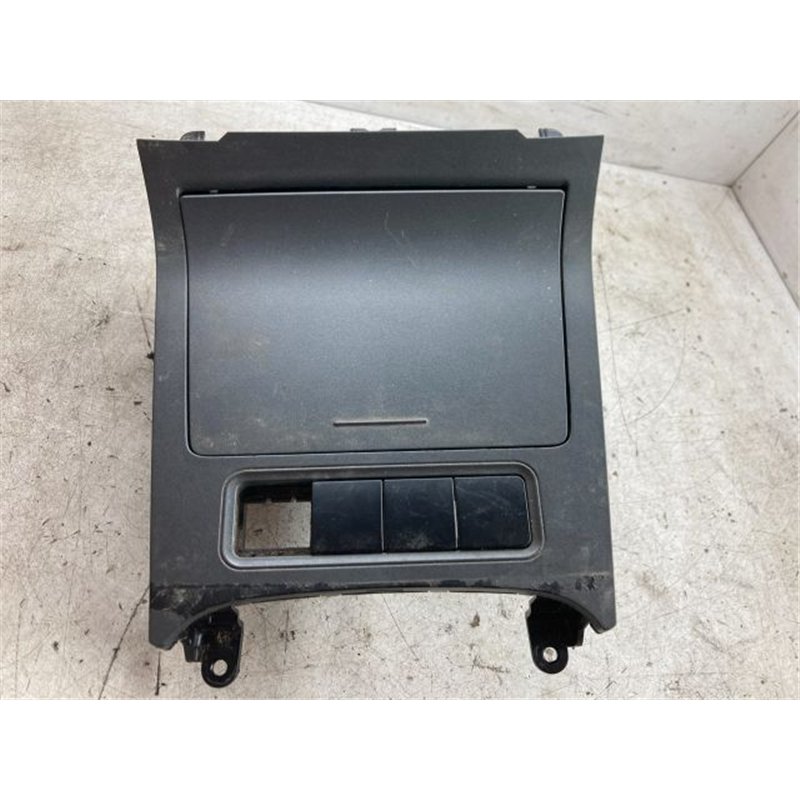 VW GOLF V Első Tároló Rekesz