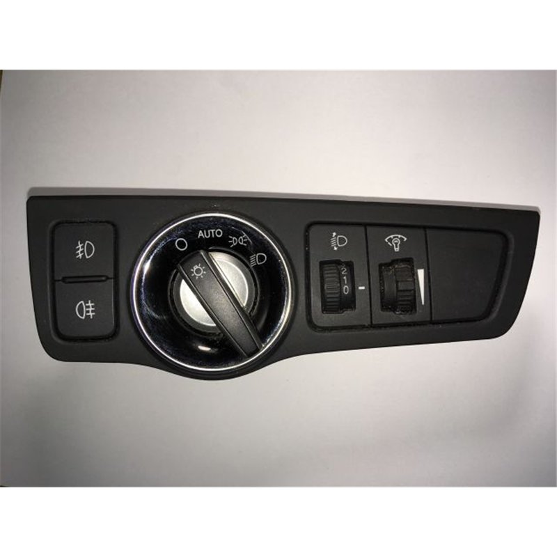 HYUNDAI i40 Világítás Kapcsoló