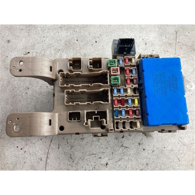 TOYOTA COROLLA Biztosítéktábla Doboz