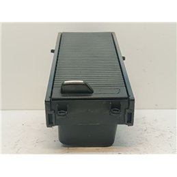 HYUNDAI i40 Első Tároló Rekesz