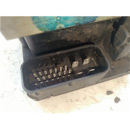 VW GOLF IV ABS Kocka