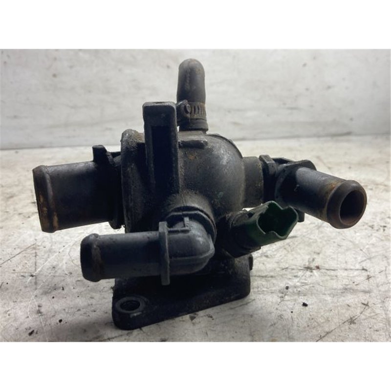 OPEL CORSA D Termosztátház