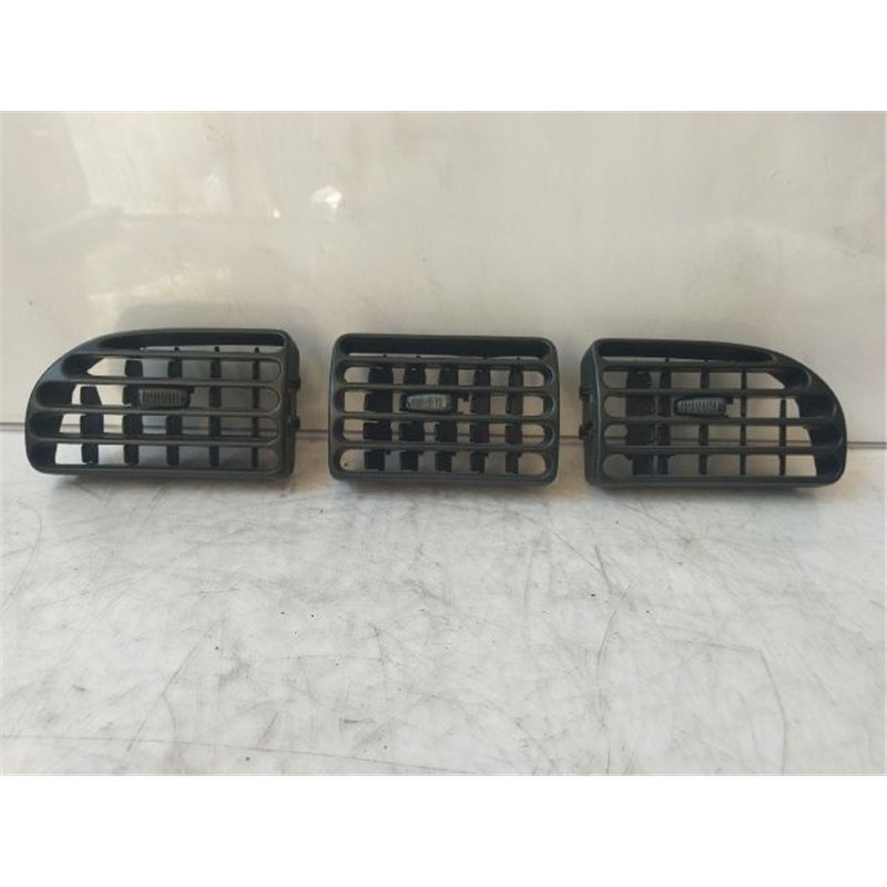 PEUGEOT 406 Szellőző Szett