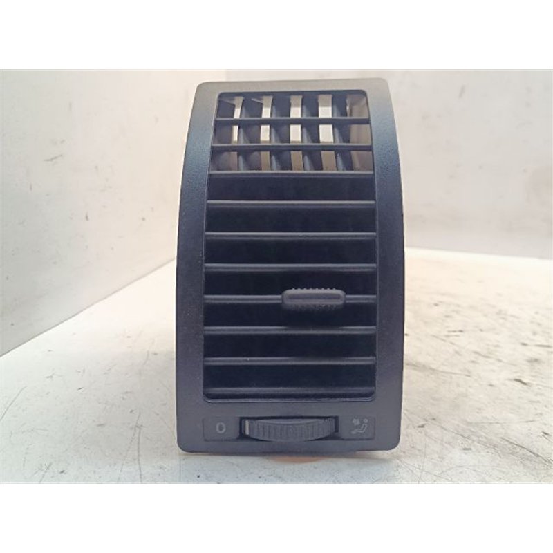 VW POLO IV Bal Szellőző