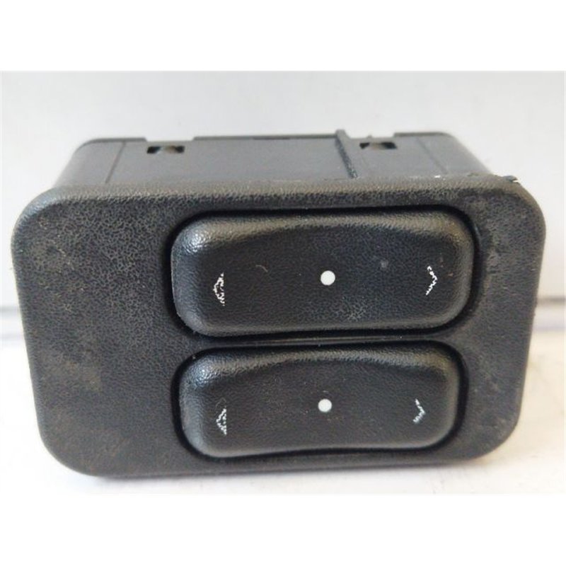 OPEL CORSA C Ablakemelő Kapcsoló Négyes / Kettes