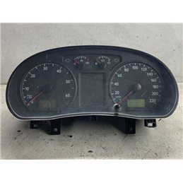 VW POLO IV Kilométeróra