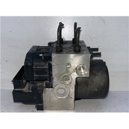 SUBARU LEGACY ABS Kocka