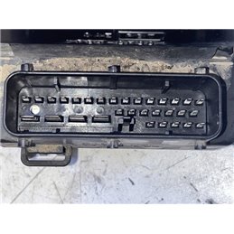 SUBARU LEGACY ABS Kocka