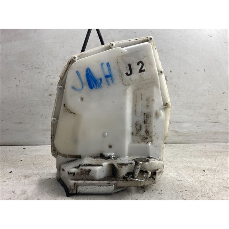 SUZUKI SWIFT III Jobb hátsó Ajtózár