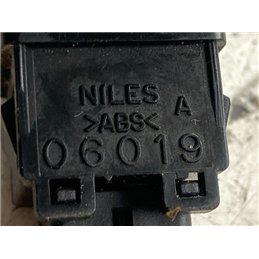 SUZUKI SWIFT III Vészvillogó Kapcsoló