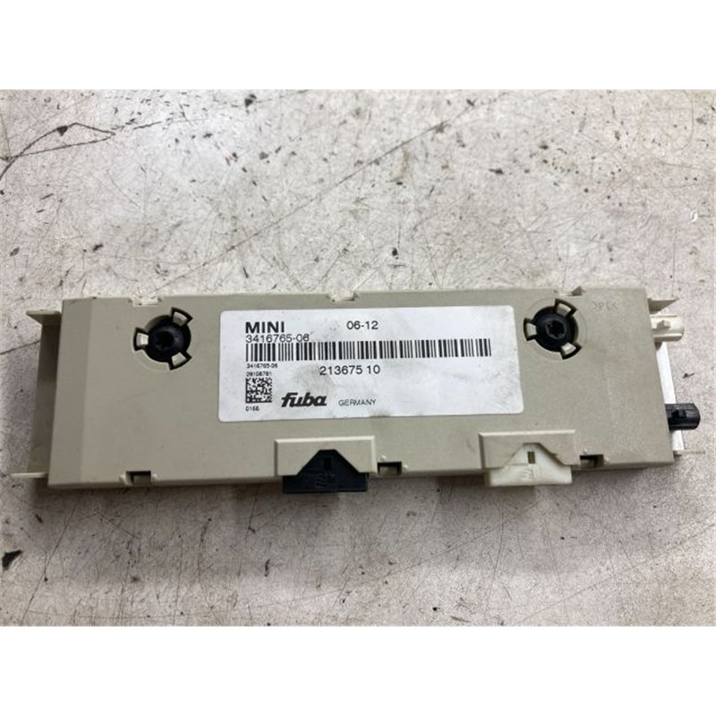 MINI HATCHBACK Antenna Erősítő