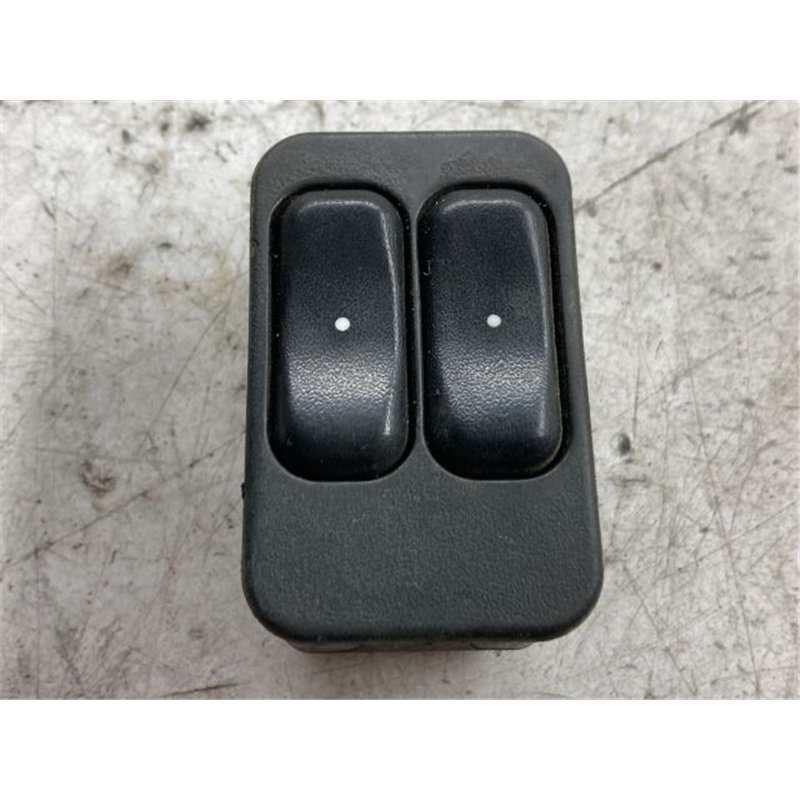 OPEL MERIVA A Bal első Ablakemelő Kapcsoló