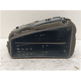 HYUNDAI i20 Középső Bal Szellőző