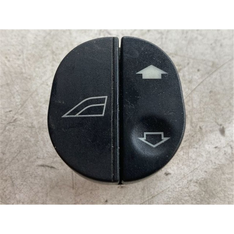 FORD FIESTA V Jobb első Ablakemelő Kapcsoló