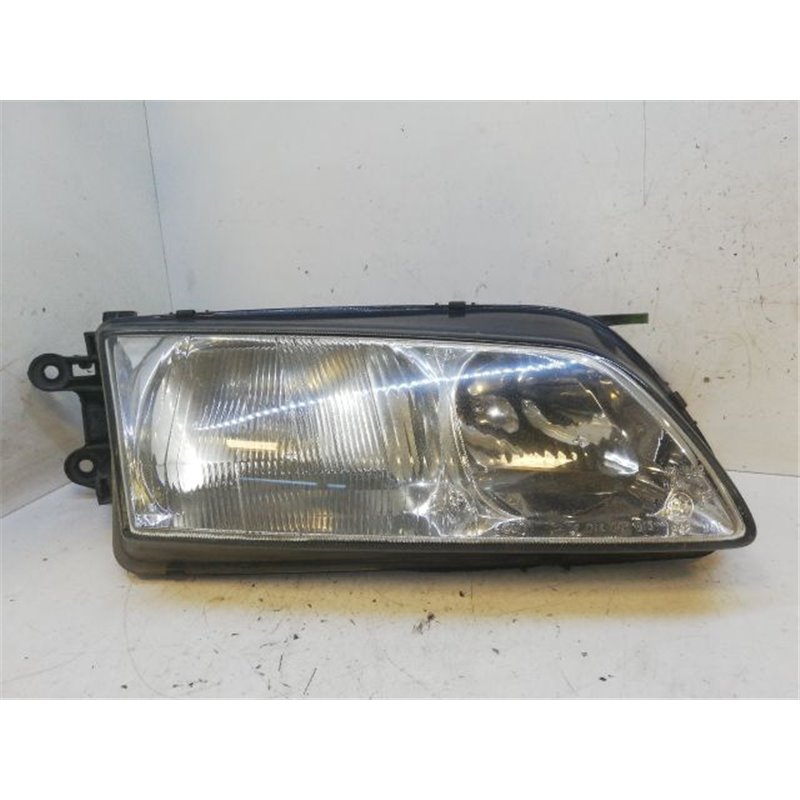 MAZDA 626 Jobb Fényszóró