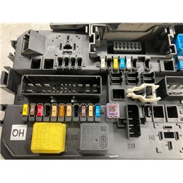 OPEL ASTRA H Biztosítéktábla Doboz