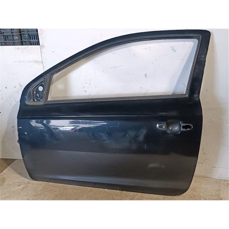 HYUNDAI i20 Bal első Ajtó (Üres lemez)