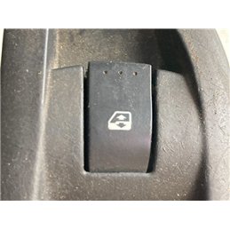 RENAULT LAGUNA II Bal hátsó Ablakemelő Kapcsoló