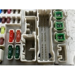 MITSUBISHI COLT Biztosítéktábla Doboz