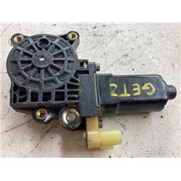 HYUNDAI GETZ Jobb hátsó Ablakemelő Motor