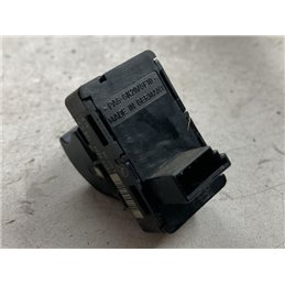 TOYOTA YARIS Jobb első Ablakemelő Kapcsoló