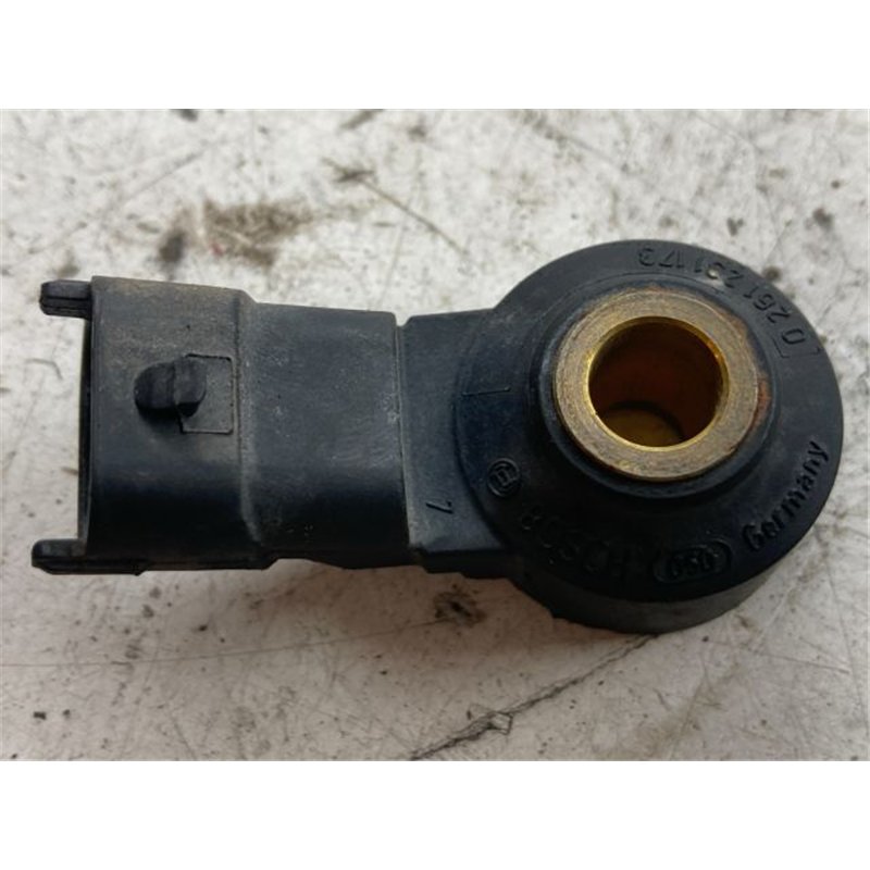 OPEL CORSA D Kopogás Jeladó