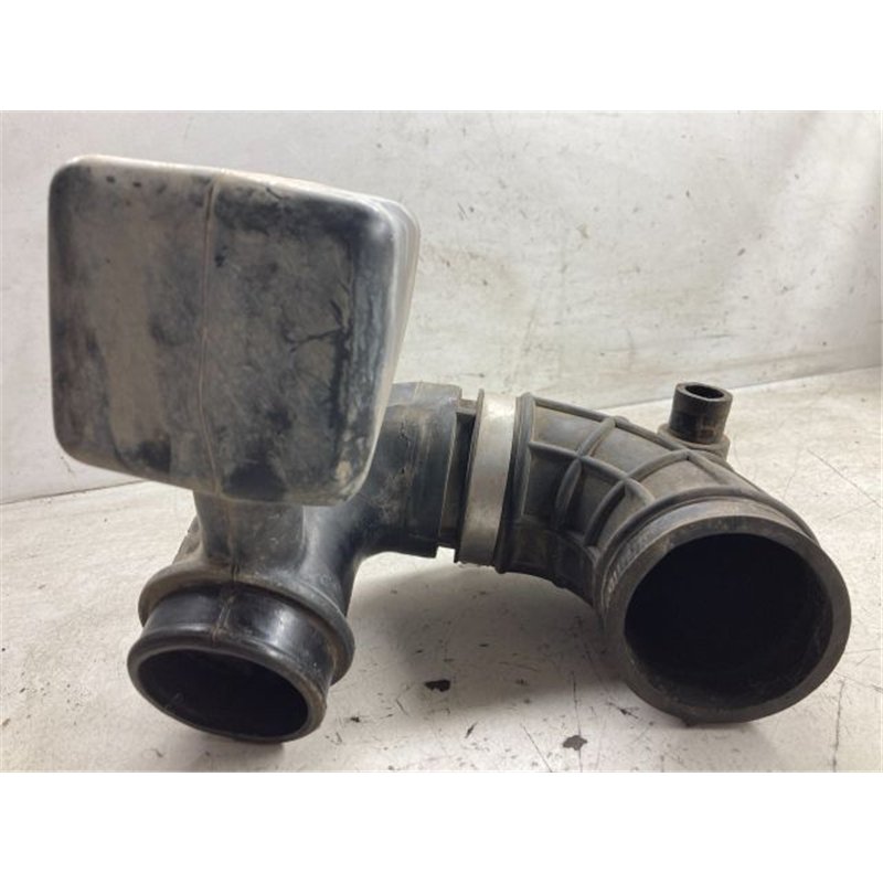 SUZUKI WAGON R PLUS Légbeömlő Cső