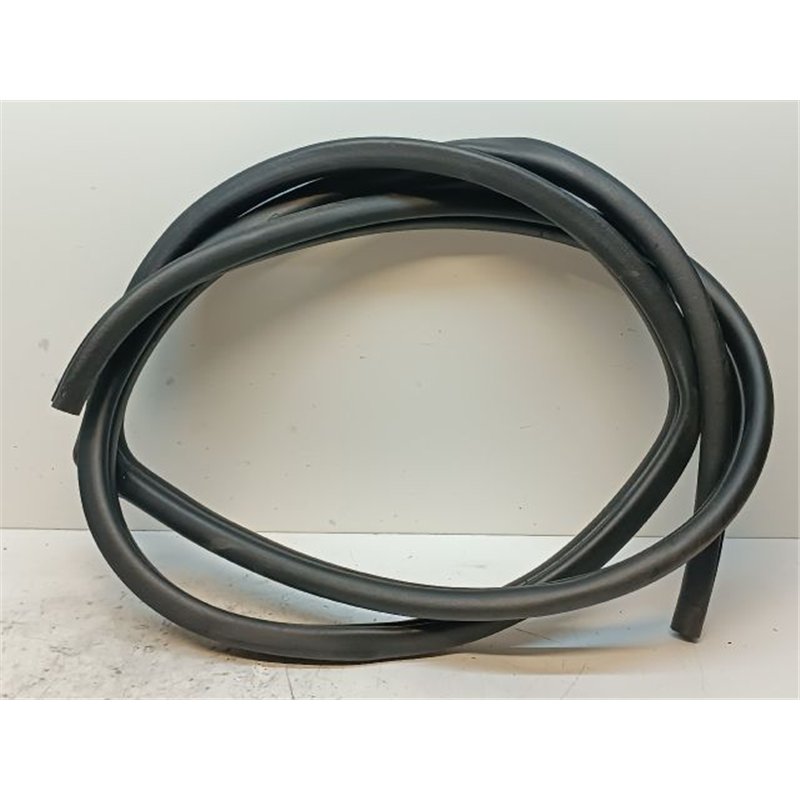 KIA CEED Bal hátsó Gumikéder